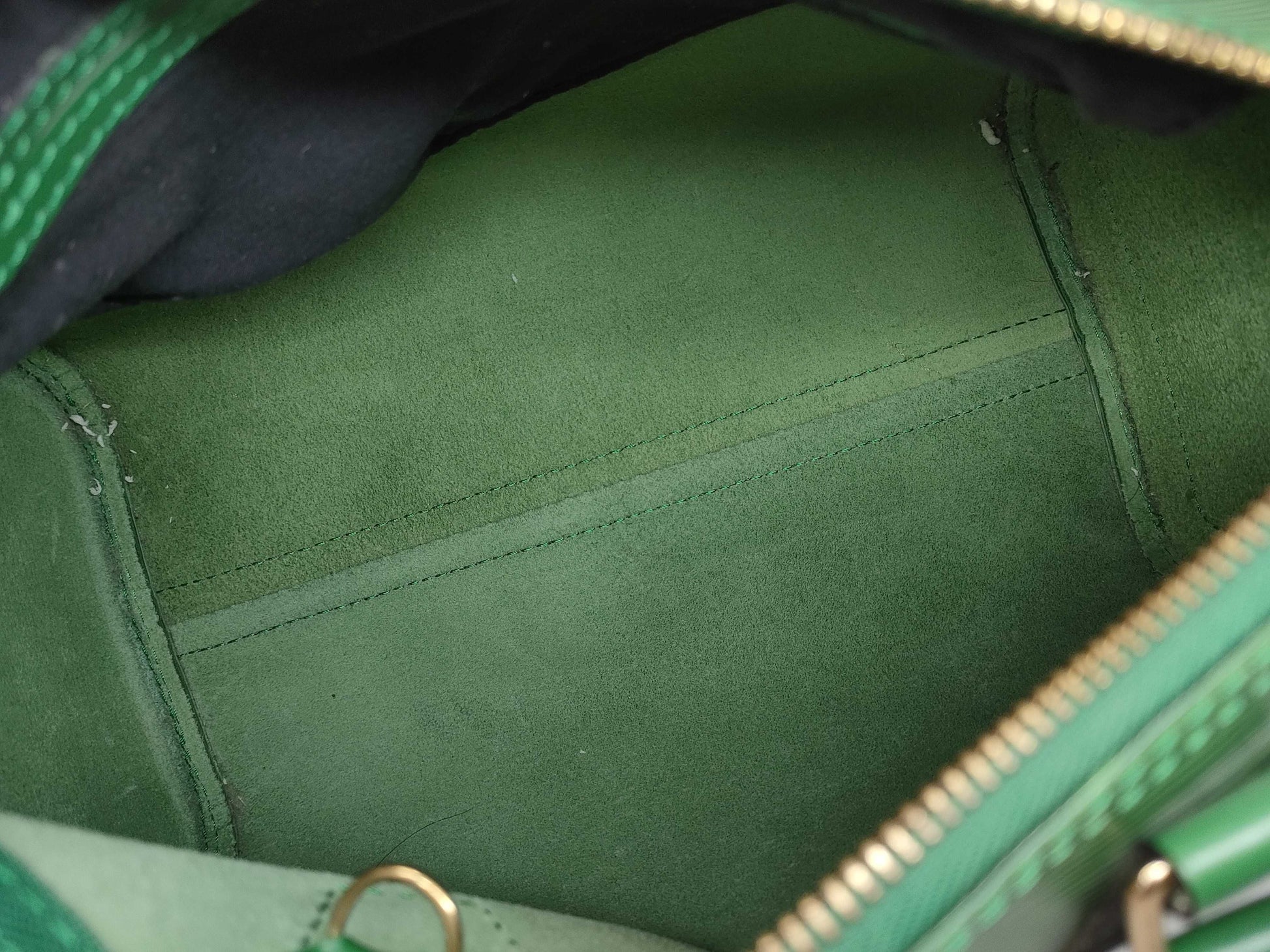 LOUIS VUITTON VI0925 Epi M43014 Speedy 25 Green Handbag