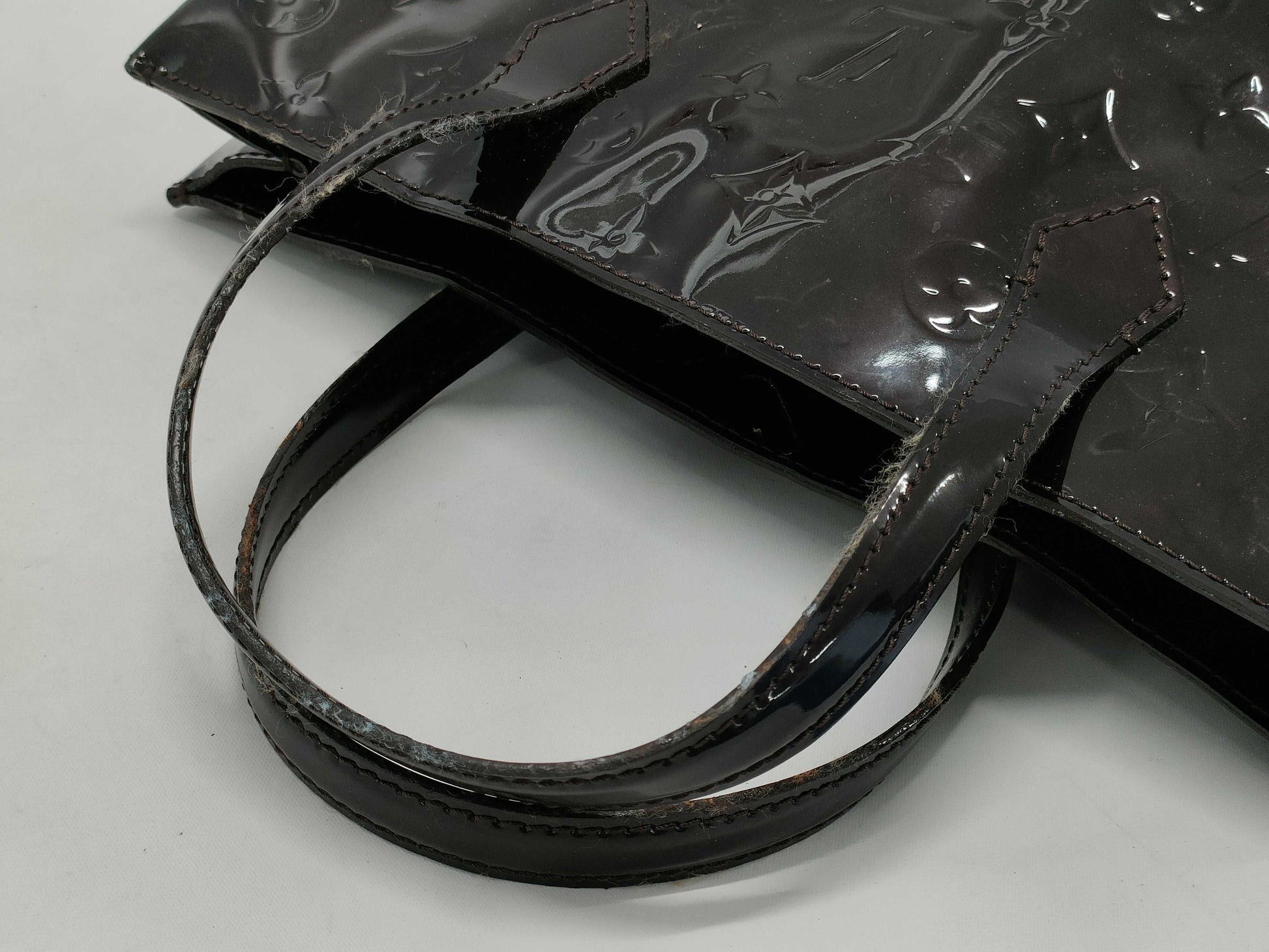 LOUIS VUITTON Unknown Vernis M93641 Wilshire PM Handbag