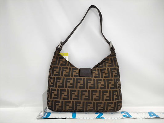 FENDI 2308 26569 009 Zucca pattern one-shoulder shoulder bag with Mamma hardware
