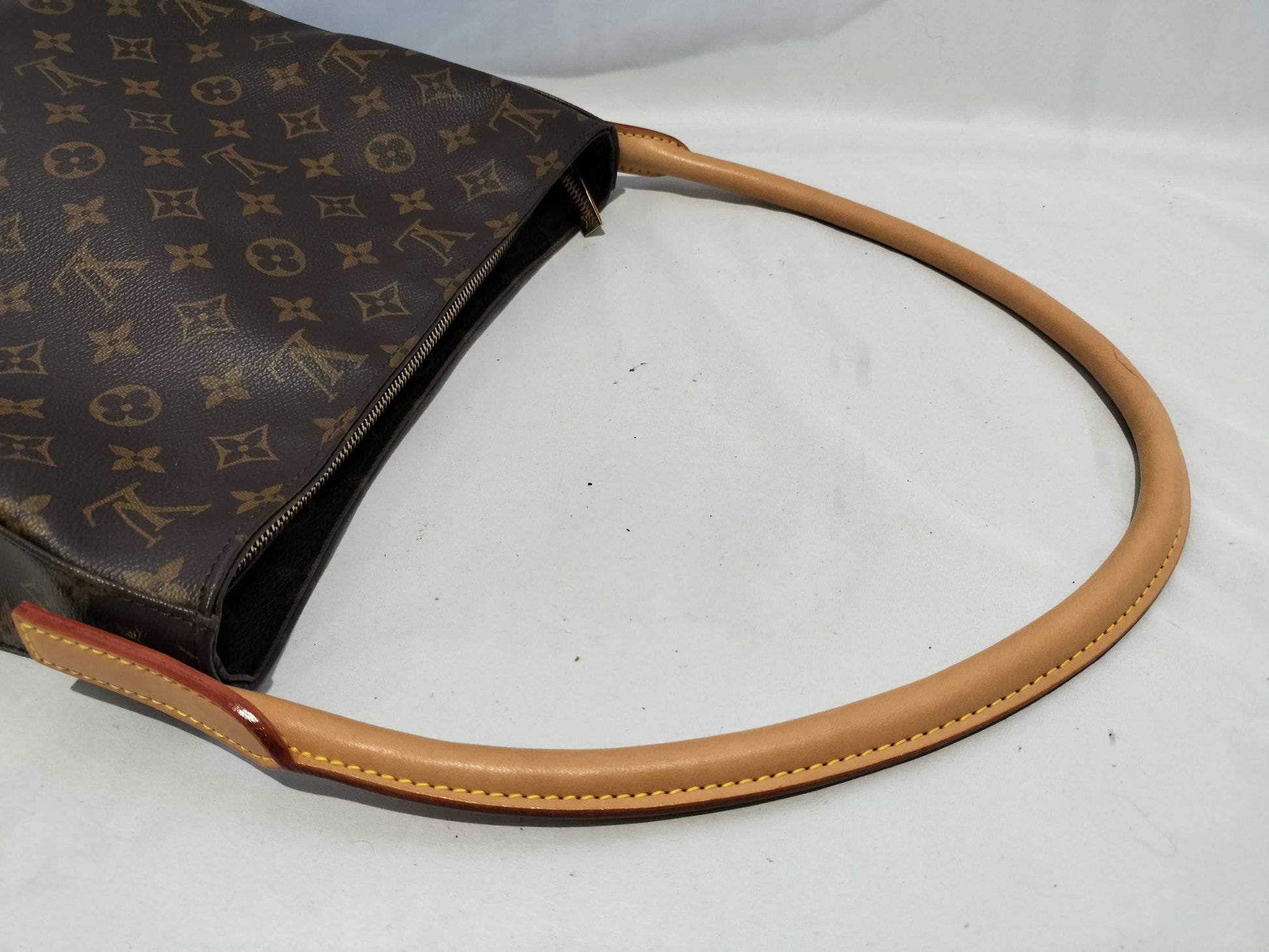 LOUIS VUITTON RFID Unverifiable DU1004 Monogram M51145 Looping GM Shoulder Bag