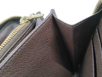 LOUIS VUITTON Damier Zippy Wallet Zipper Broken Wallet
