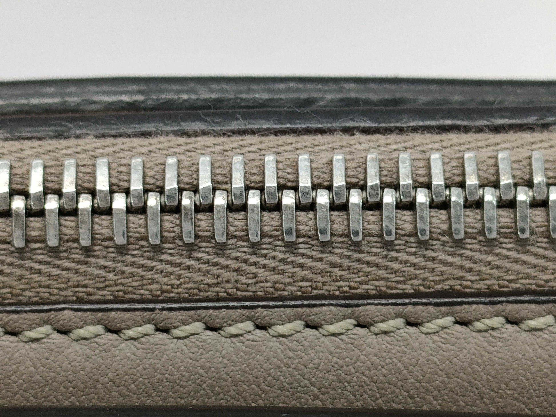 FENDI 8BL146 Shoulder Bag