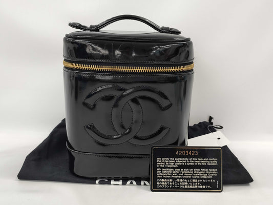 CHANEL Enamel Vanity Bag