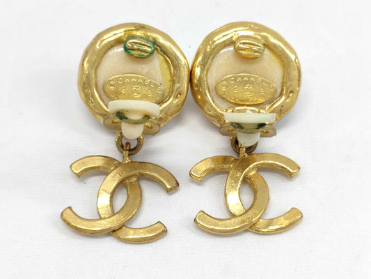 CHANEL 2/9 Coco x Pearl Earrings