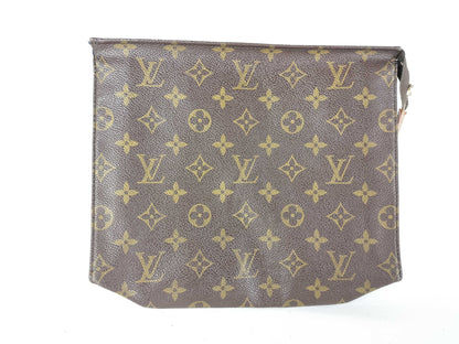 LOUIS VUITTON Unidentified Monogram Poche Toilette 26 Pouch