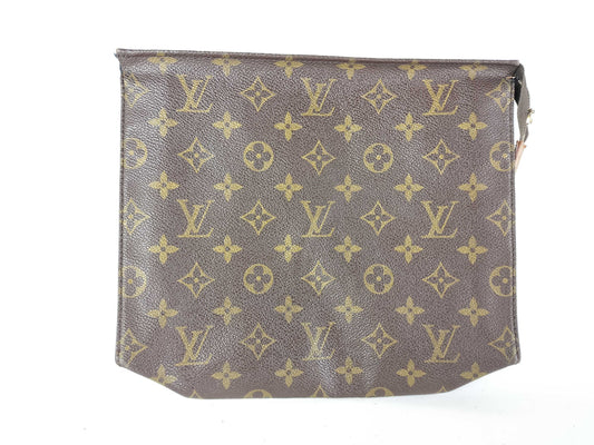 LOUIS VUITTON Unidentified Monogram Poche Toilette 26 Pouch