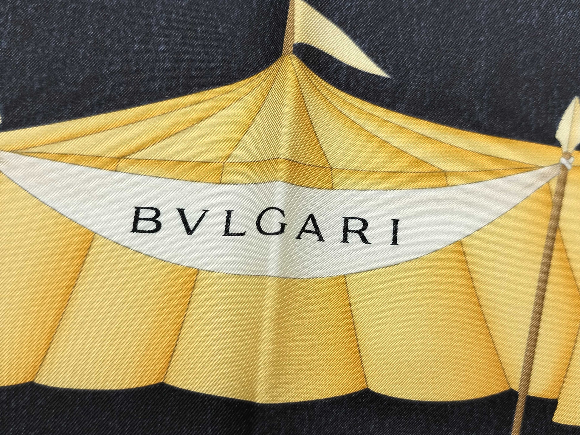 BVLGARI scarf