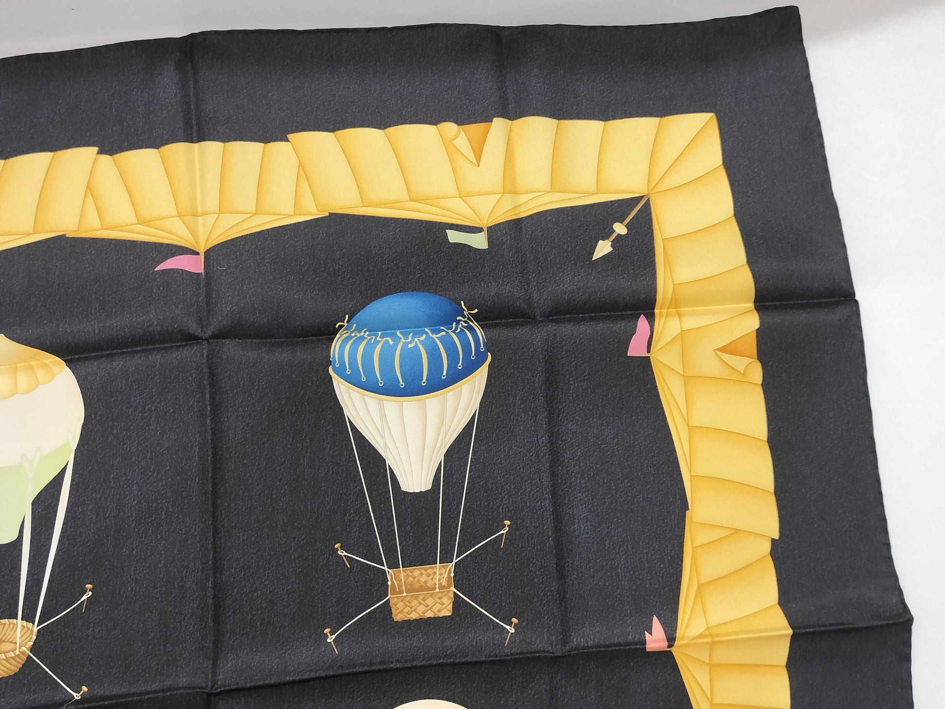 BVLGARI scarf