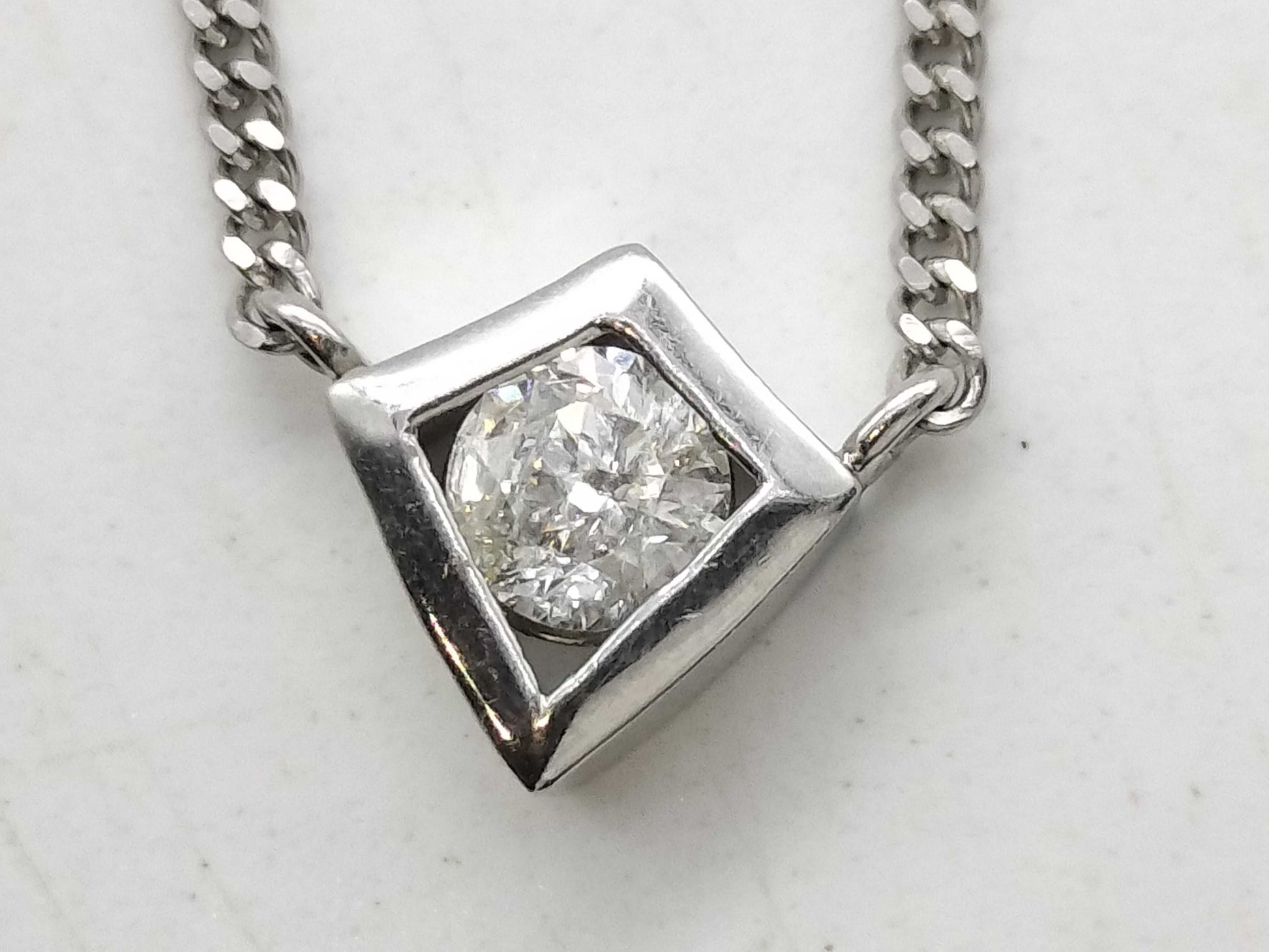 D0.19ct Pt850 3.7g Necklace 
