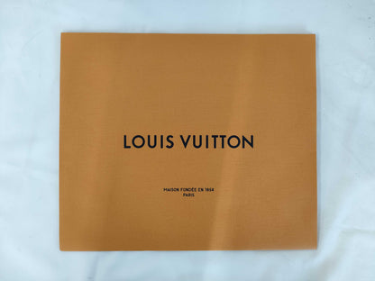 Hermes / Chanel: Empty boxes, paper bags, dust bags, bulk brand empty boxes, bulk brand empty boxes 