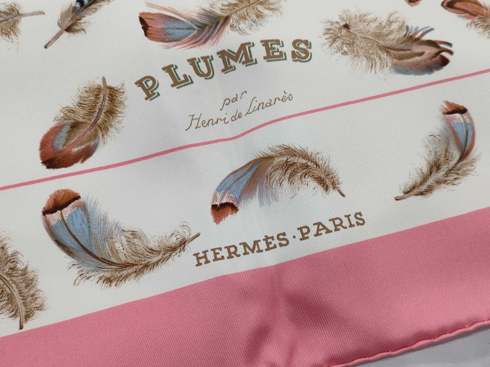 HERMES Carre PLUMES Scarf