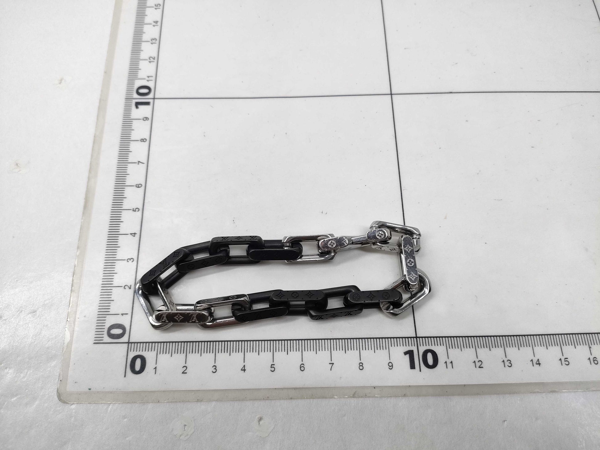 LOUIS VUITTON LE1212 Monogram M00686 Bracelet Bracelet/Bangle