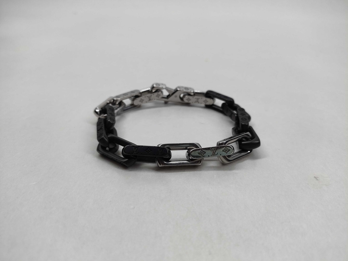 LOUIS VUITTON LE1212 Monogram M00686 Bracelet Bracelet/Bangle