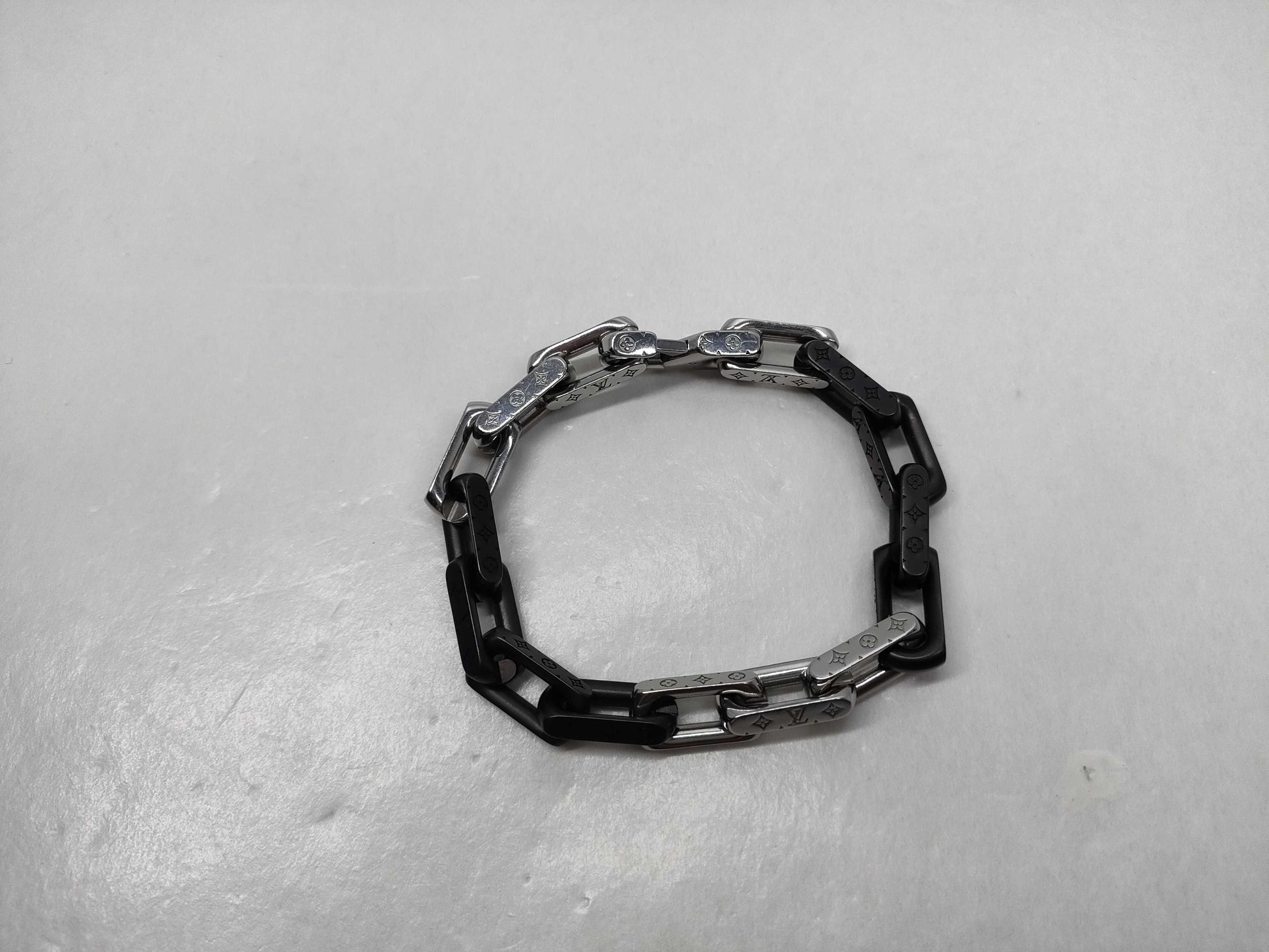 LOUIS VUITTON LE1212 Monogram M00686 Bracelet Bracelet/Bangle