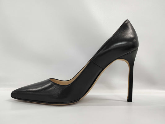 Manolo Blahnik pumps