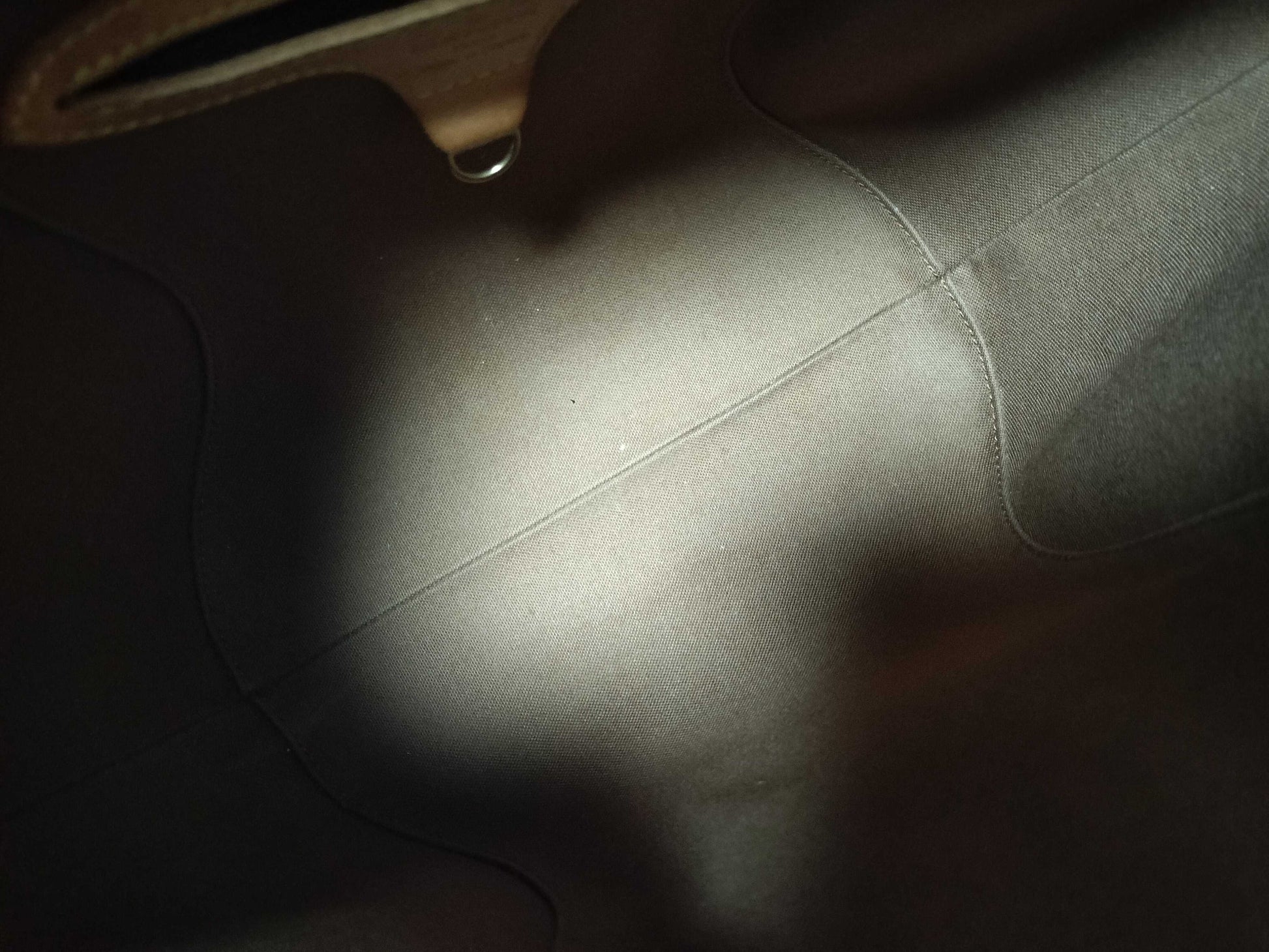 LOUIS VUITTON Monogram Ellipse Handbag