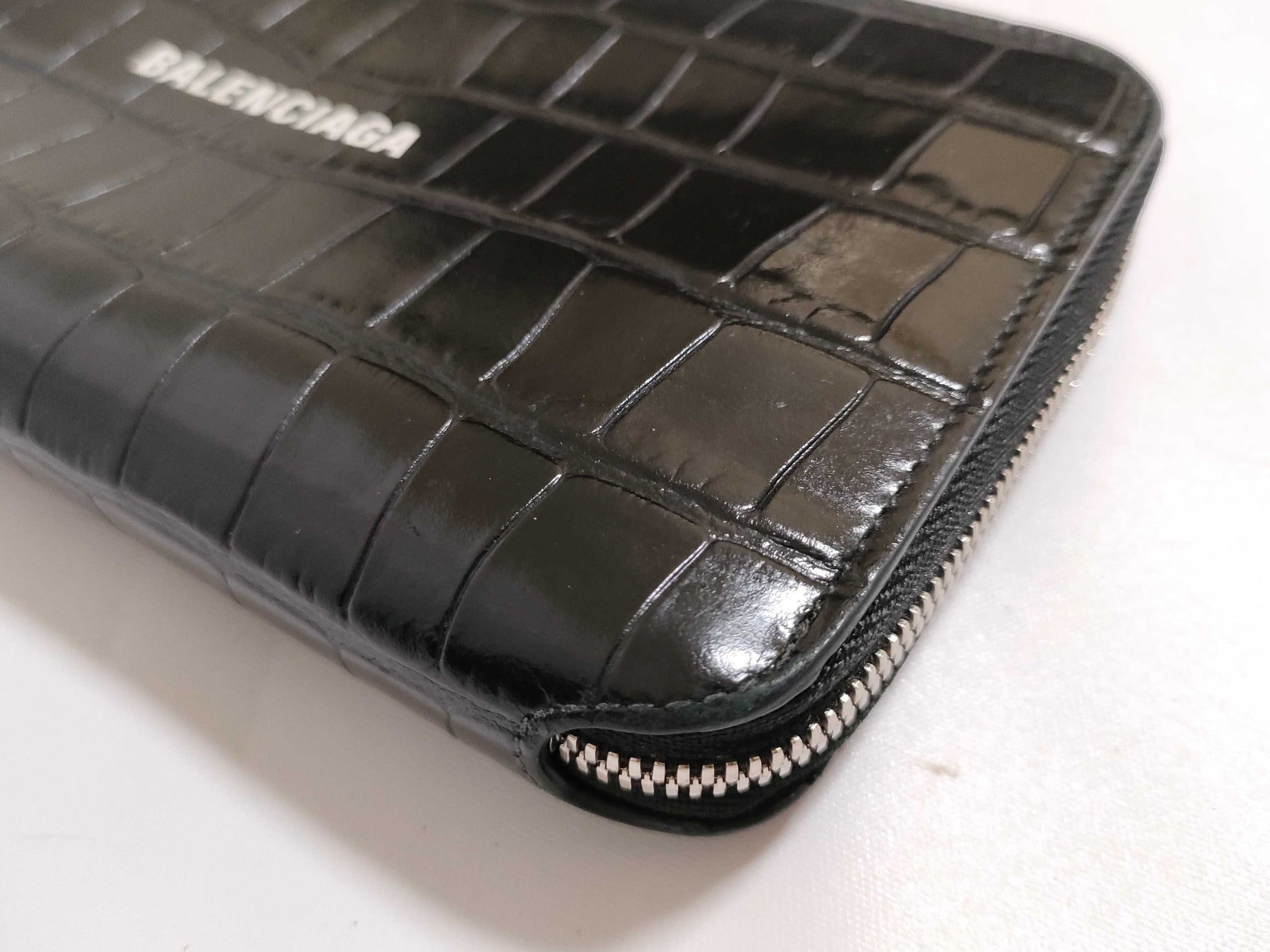 BALENCIAGA Round Zipper Embossed Wallet