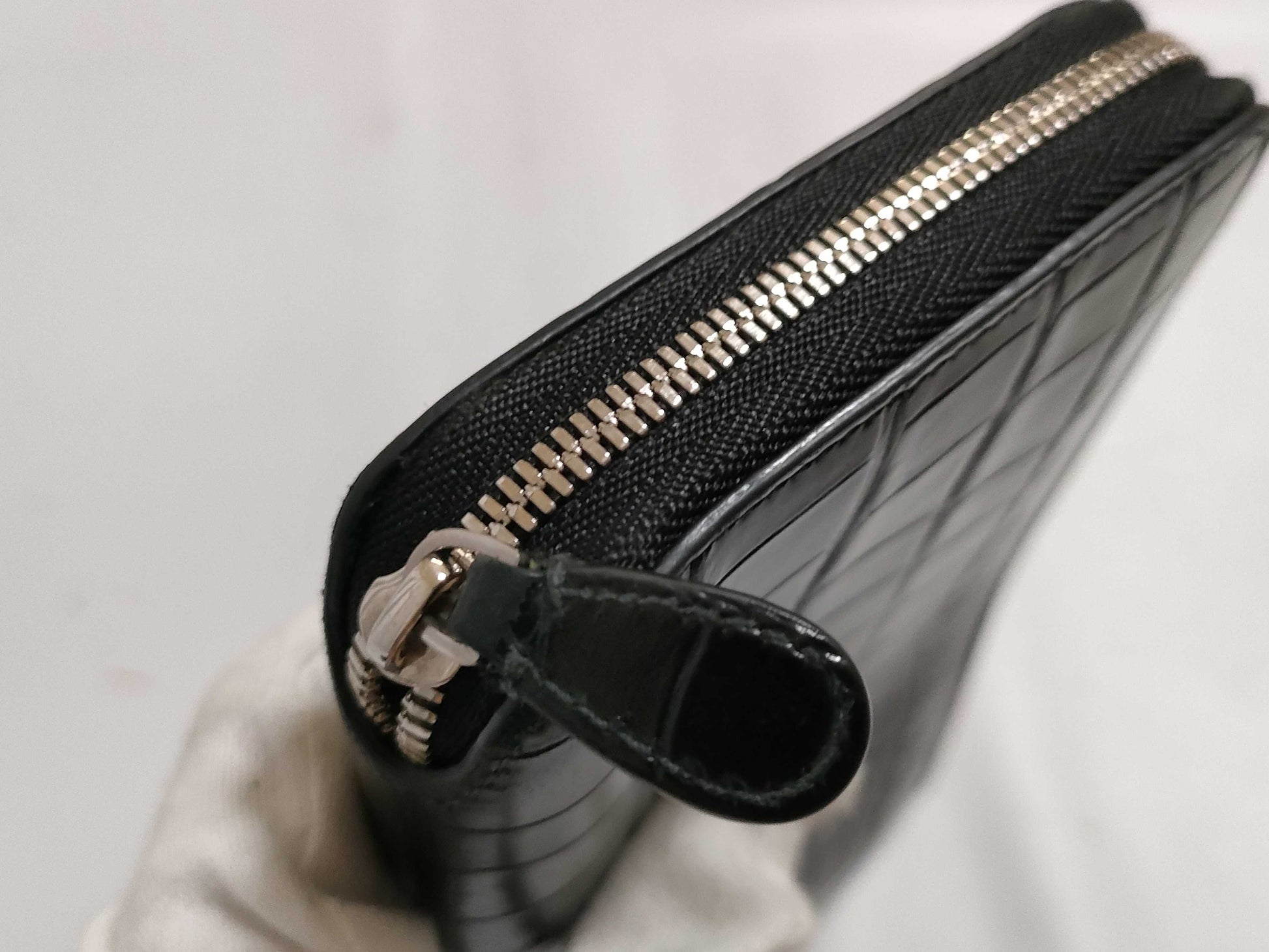 BALENCIAGA Round Zipper Embossed Wallet