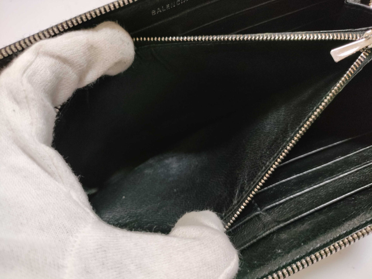 BALENCIAGA Round Zipper Embossed Wallet