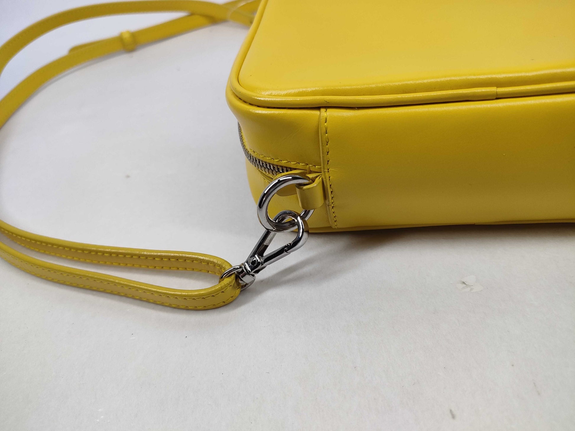 JILSANDER Leather Shoulder/Crossbody/Neck Pouch, Yellow