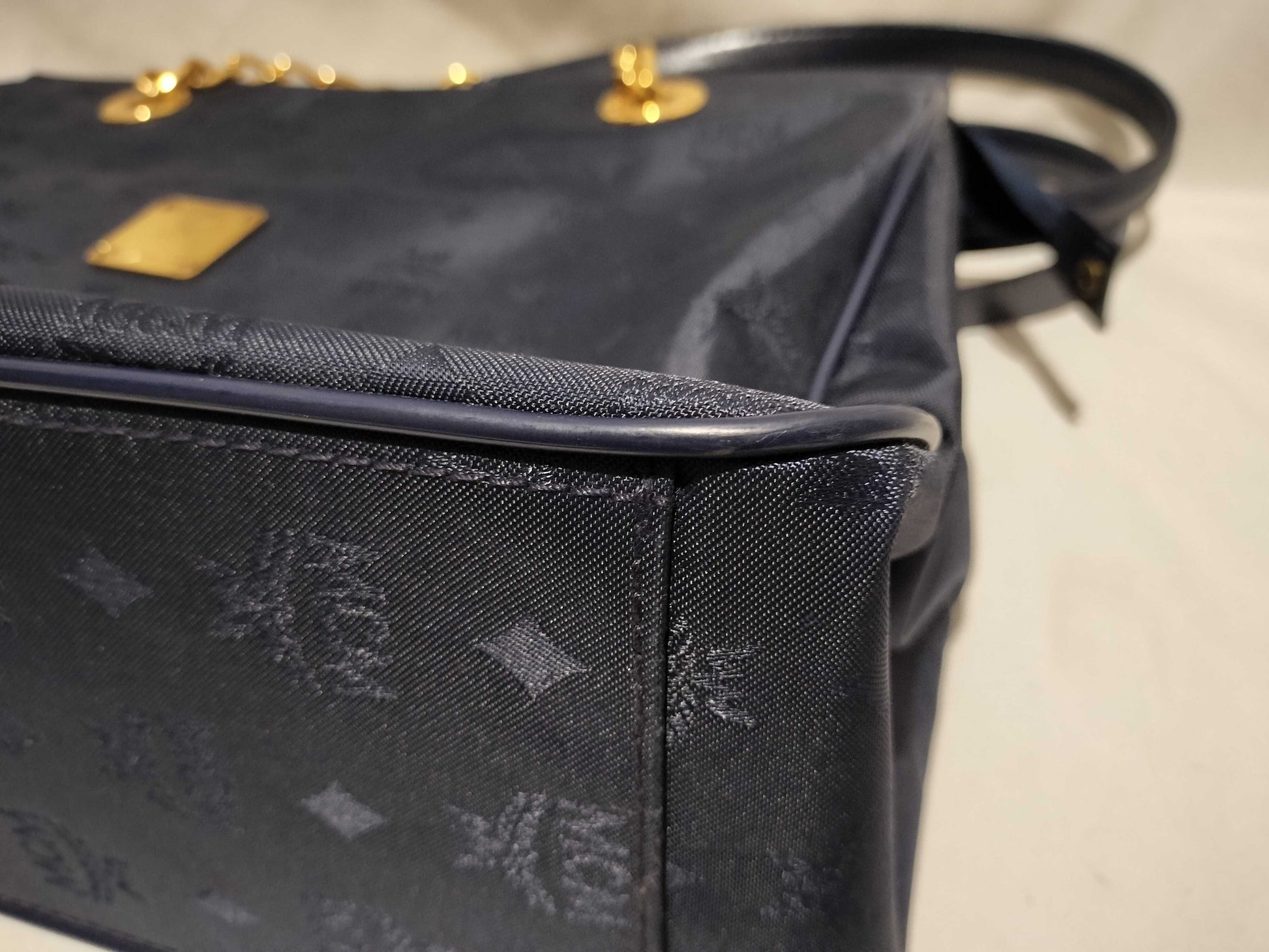 MCM Tote Chain 6251C Tote Bag