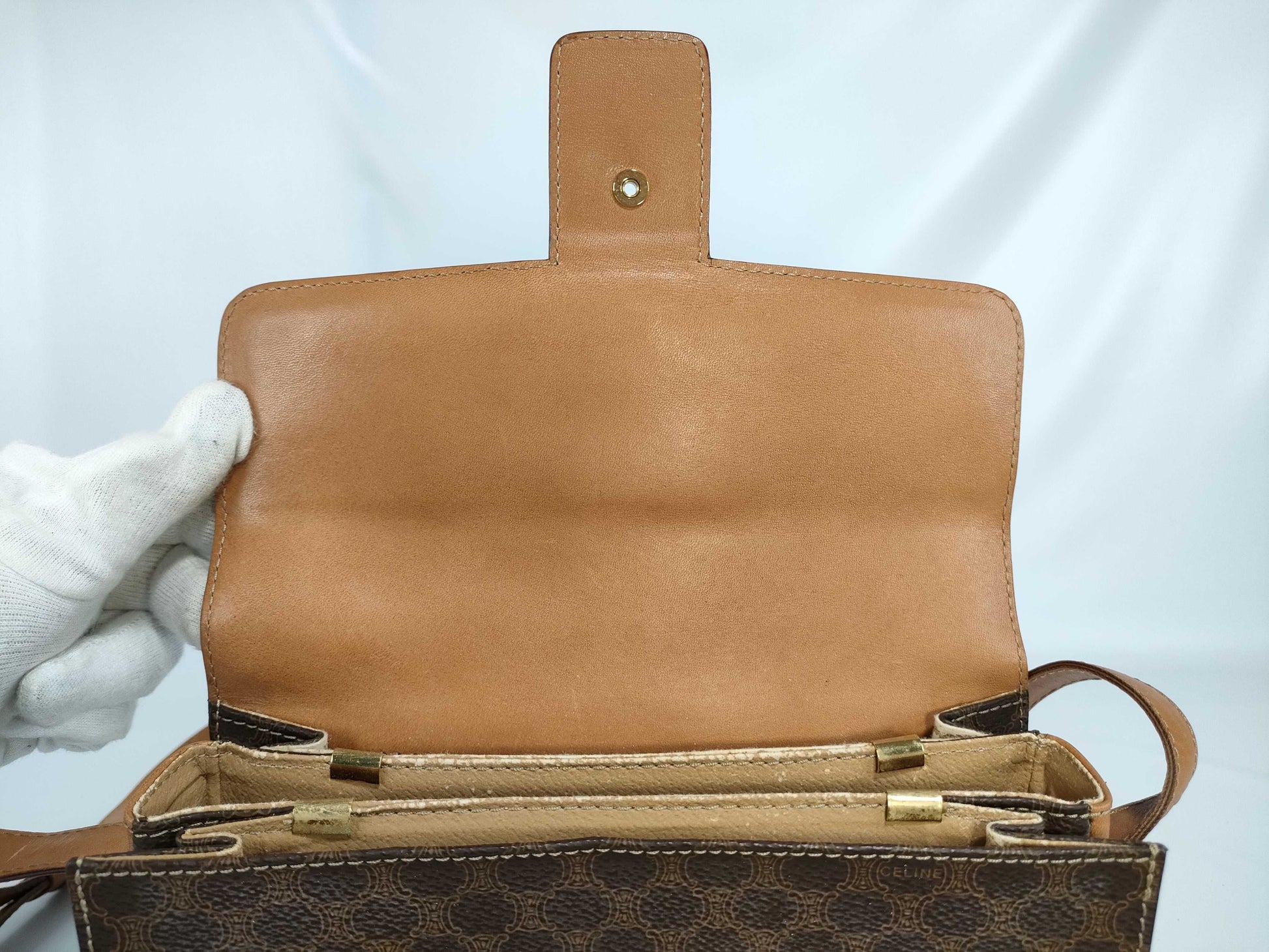 CELINE Shoulder Bag with Carriage Hardware, Moderate Deterioration