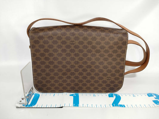 CELINE Shoulder Bag with Carriage Hardware, Moderate Deterioration
