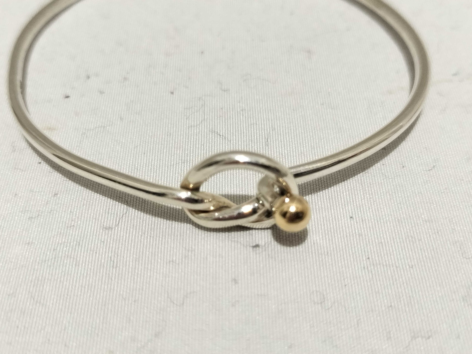 Tiffany & Co. Love Knot Bracelet/Bangle 6.5g