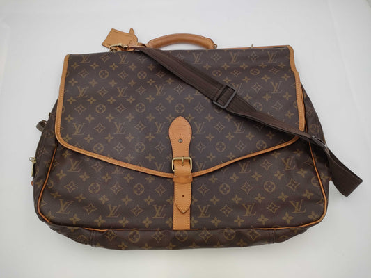 LOUIS VUITTON Monogram M41140 Sac Chasse Bag