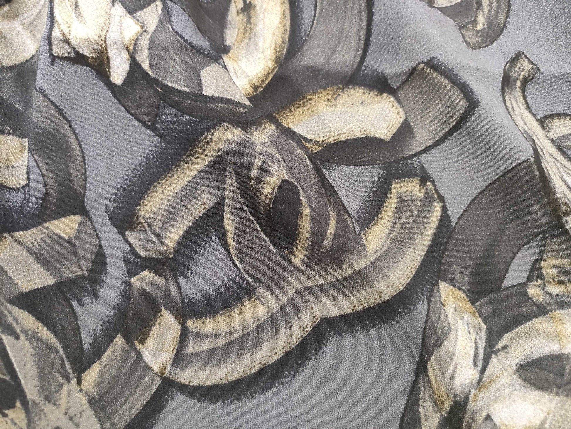 CHANEL Coco Stole Scarf