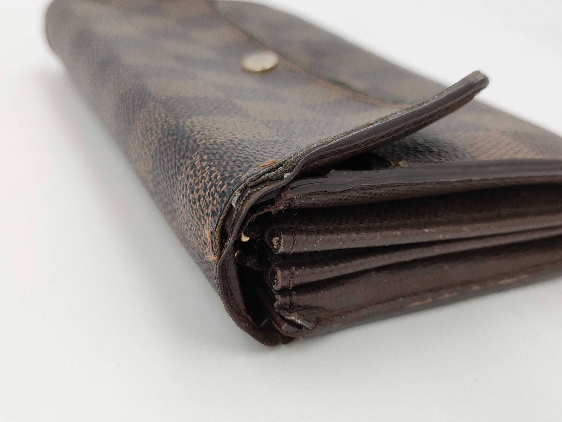 LOUIS VUITTON Gucci/Cartier wallets, 3 wallets in total