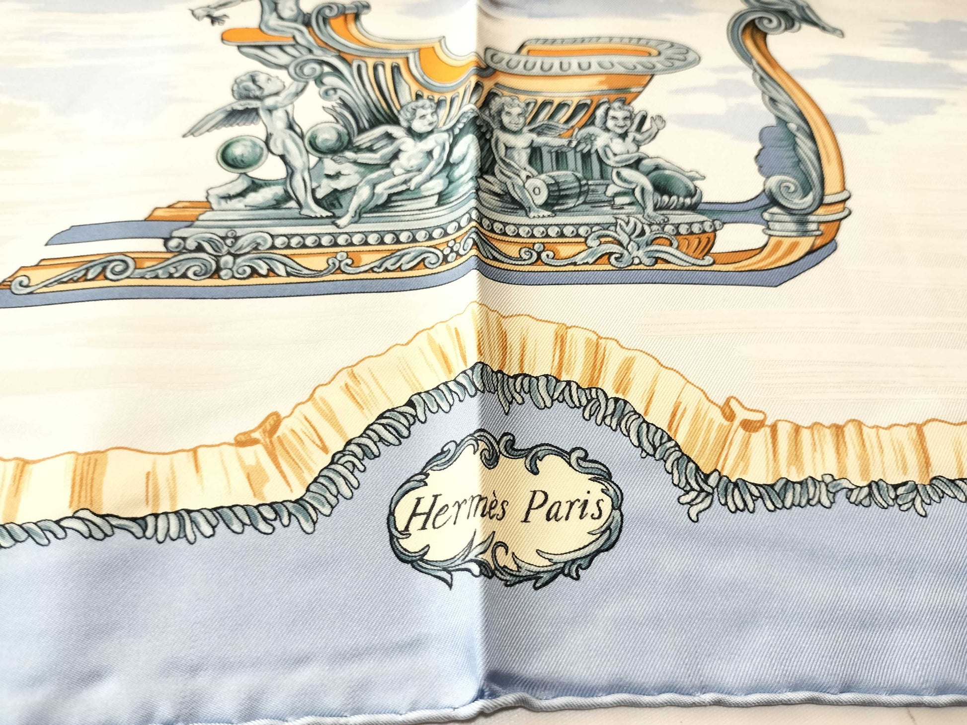 HERMES Carré Traineaux et glifsares Scarf