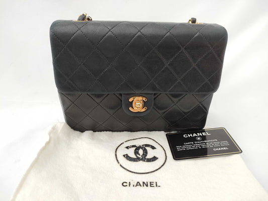 CHANEL [With sticker and card] No. 1 Lambskin Mini Matelasse / Single / Chain Shoulder / Sticker and card / No. 1 Shoulder Bag