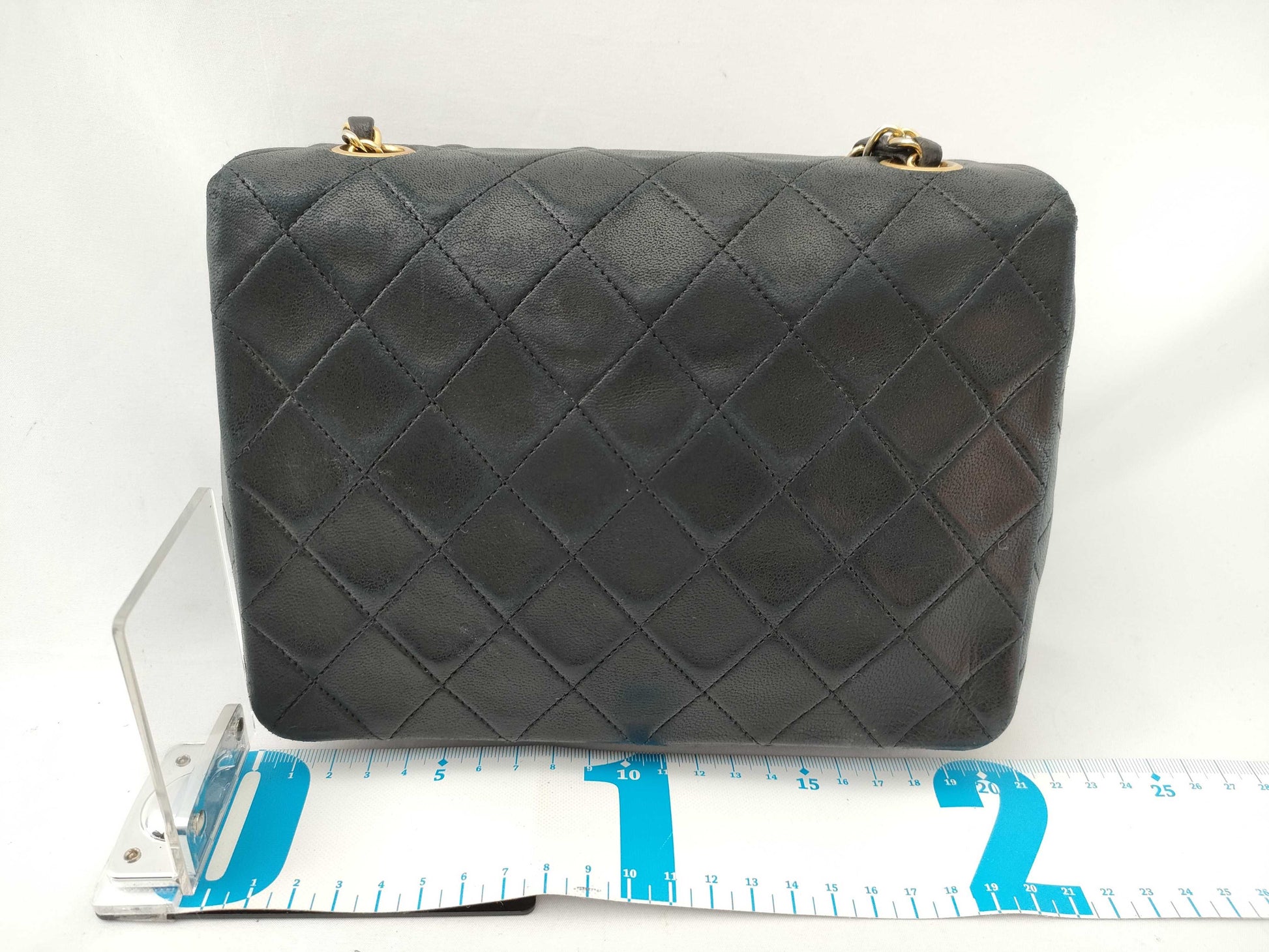 CHANEL [With sticker and card] No. 1 Lambskin Mini Matelasse / Single / Chain Shoulder / Sticker and card / No. 1 Shoulder Bag