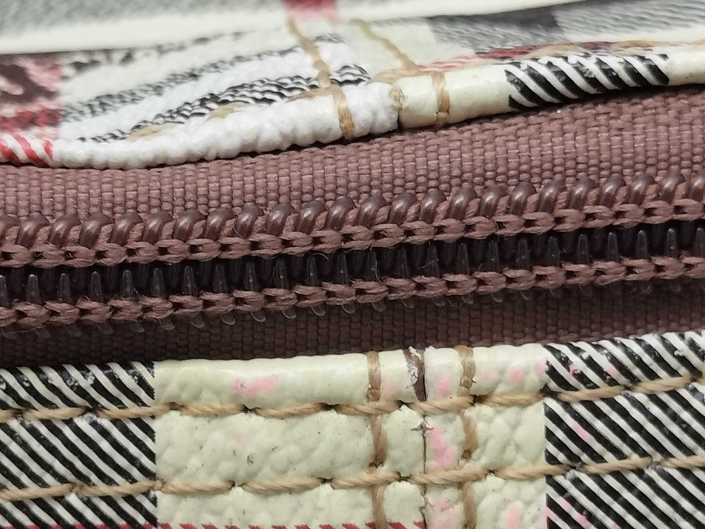 BURBERRY Wheeled Carry Bag