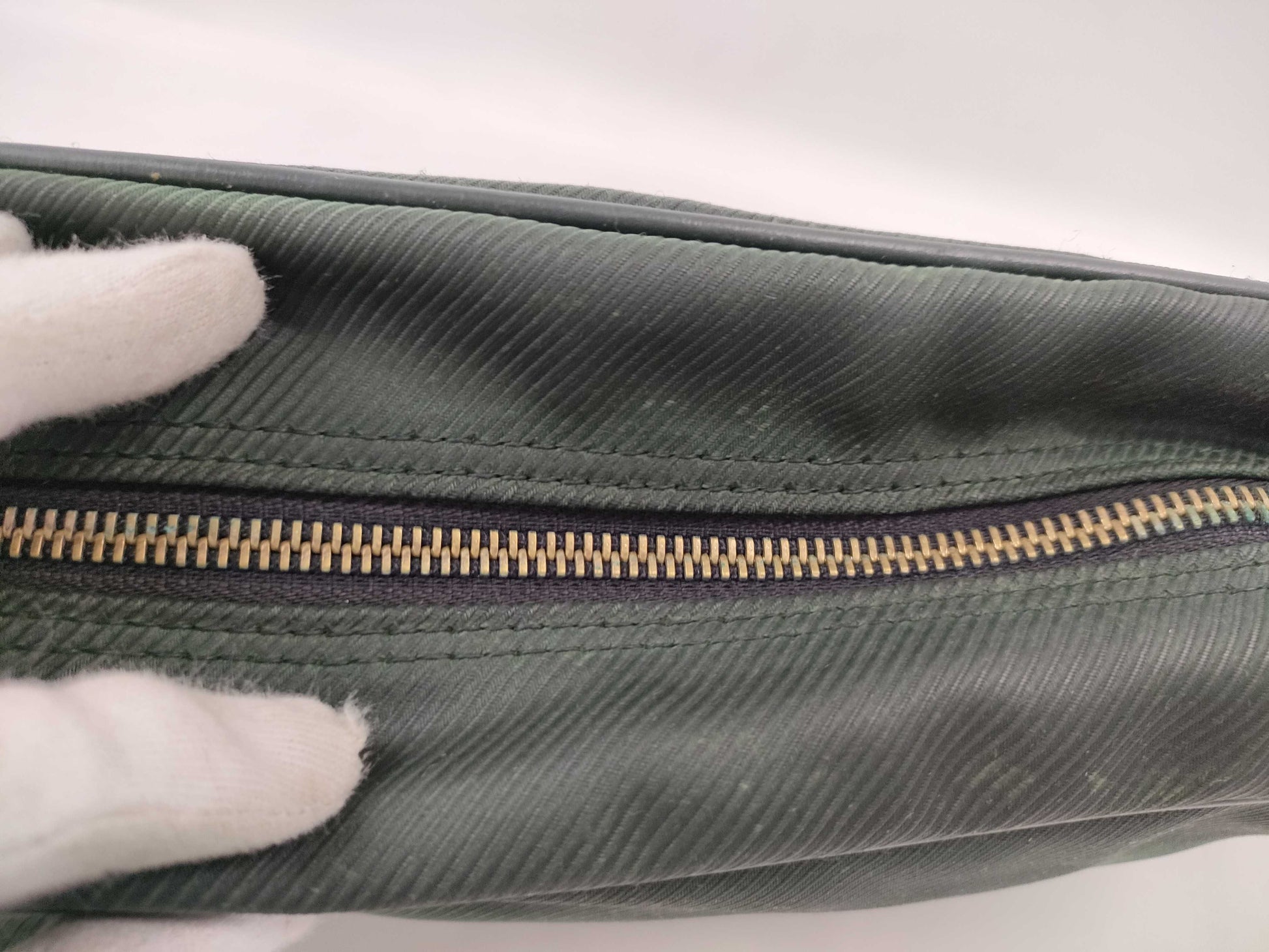 LOUIS VUITTON Taiga Parana Second Bag Second Bag