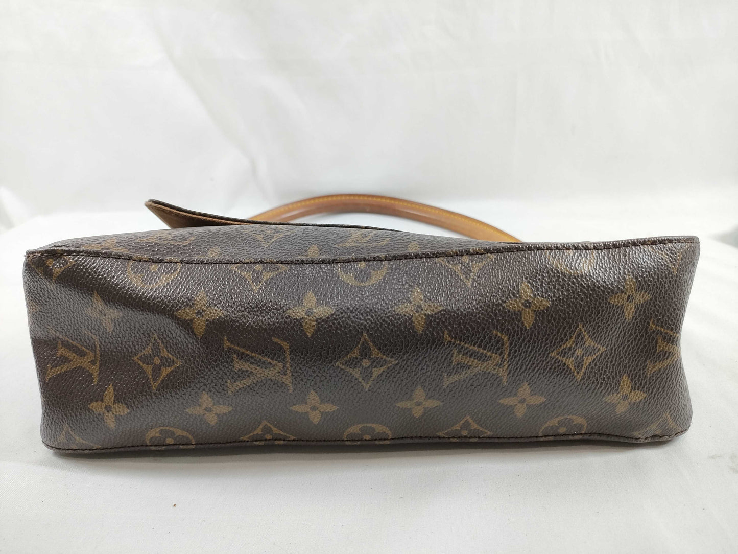 LOUIS VUITTON [Serial] MI0041 Monogram Looping Handbag
