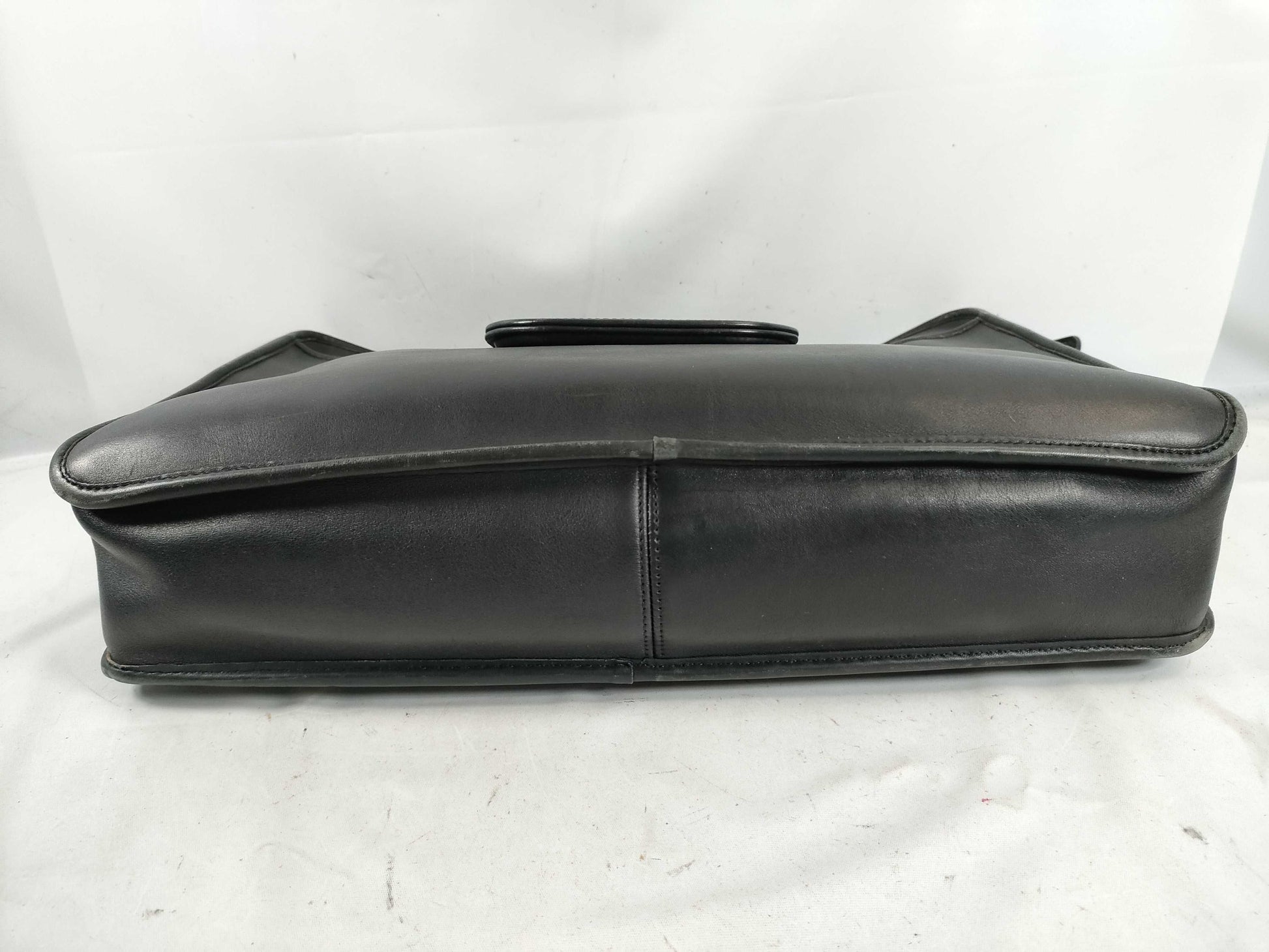 COACH Old Business Bag Black Business Bag