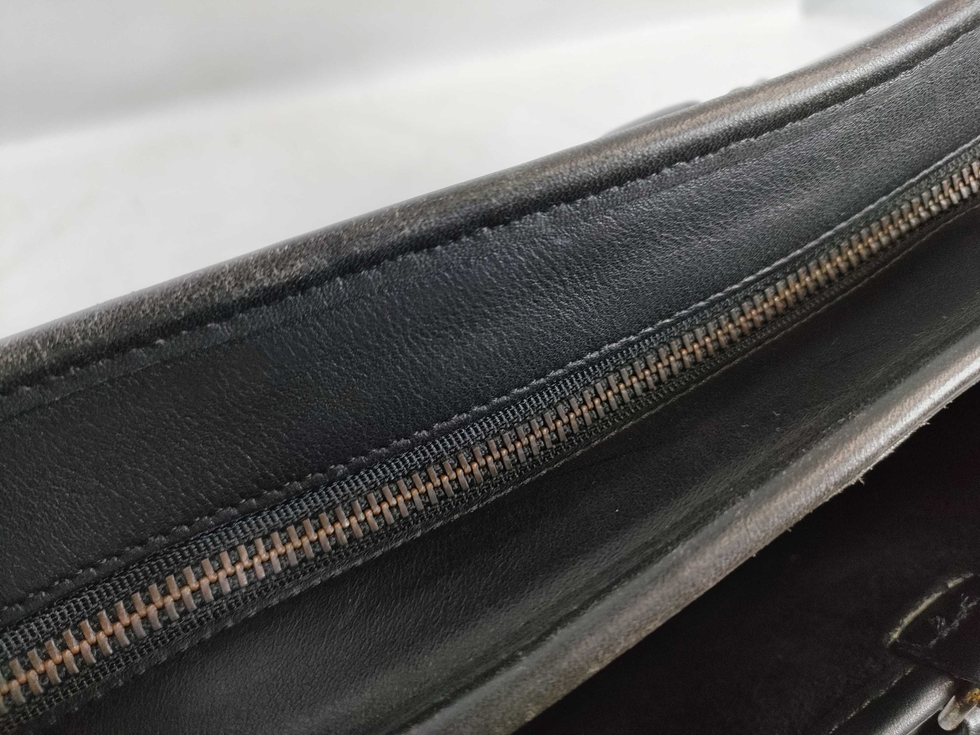 COACH Old Business Bag Black Business Bag