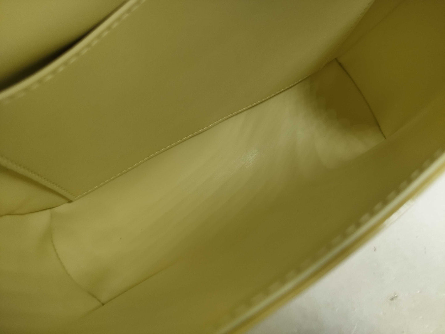 LOUIS VUITTON Vernis M91069 Thompson Street Shoulder Bag