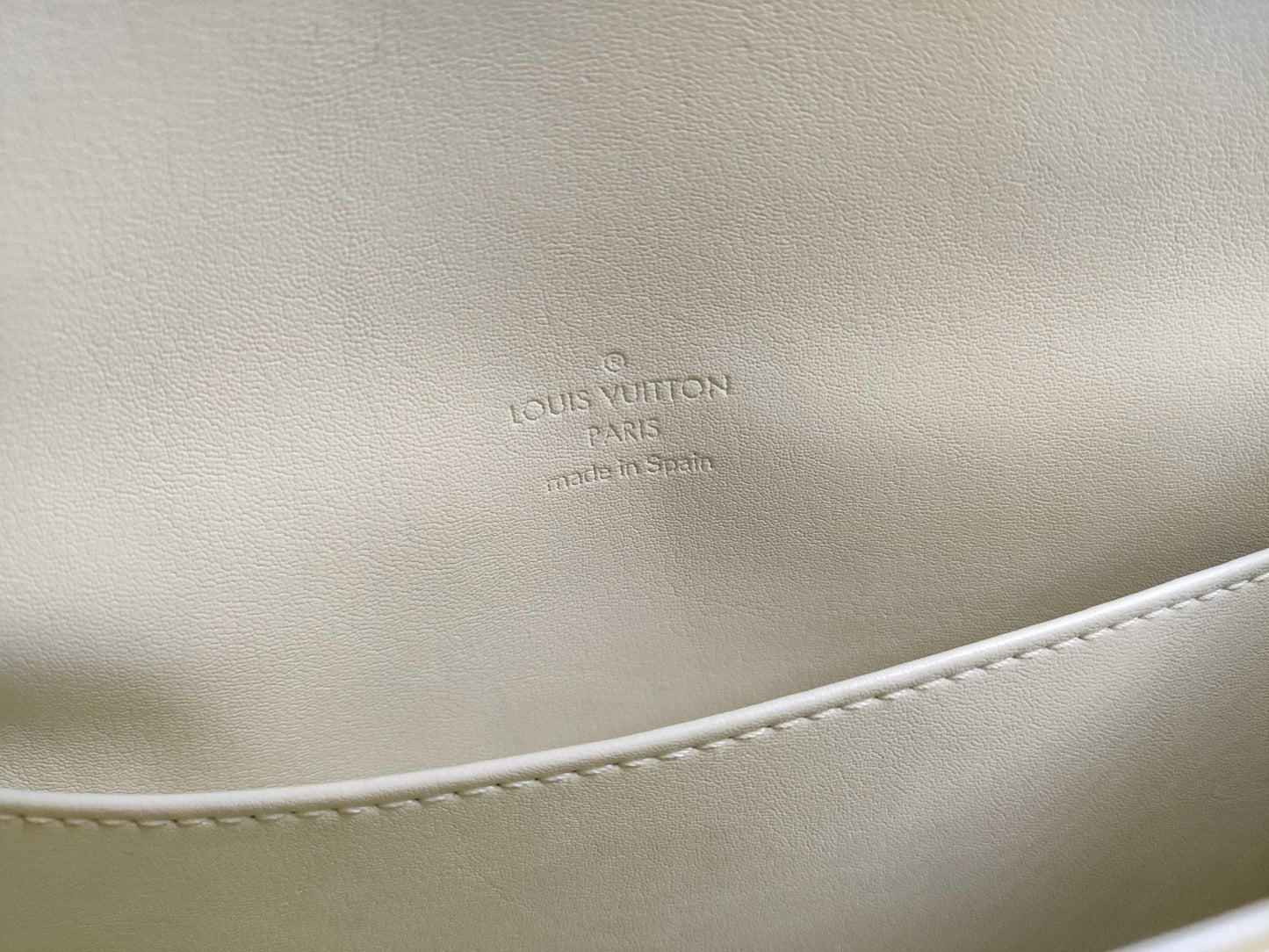 LOUIS VUITTON Vernis M91069 Thompson Street Shoulder Bag