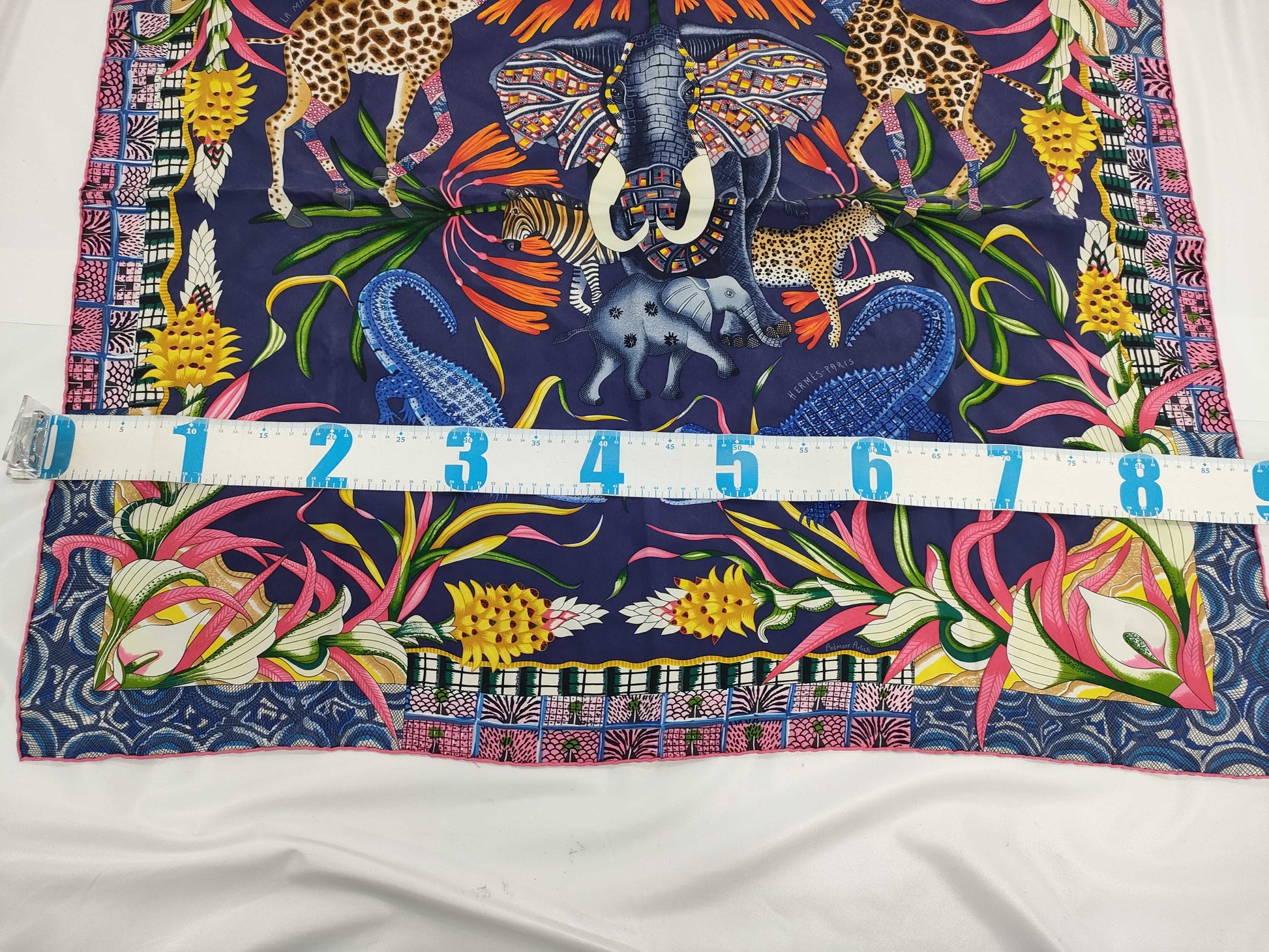 HERMES Carre Ardmore Artist Scarf