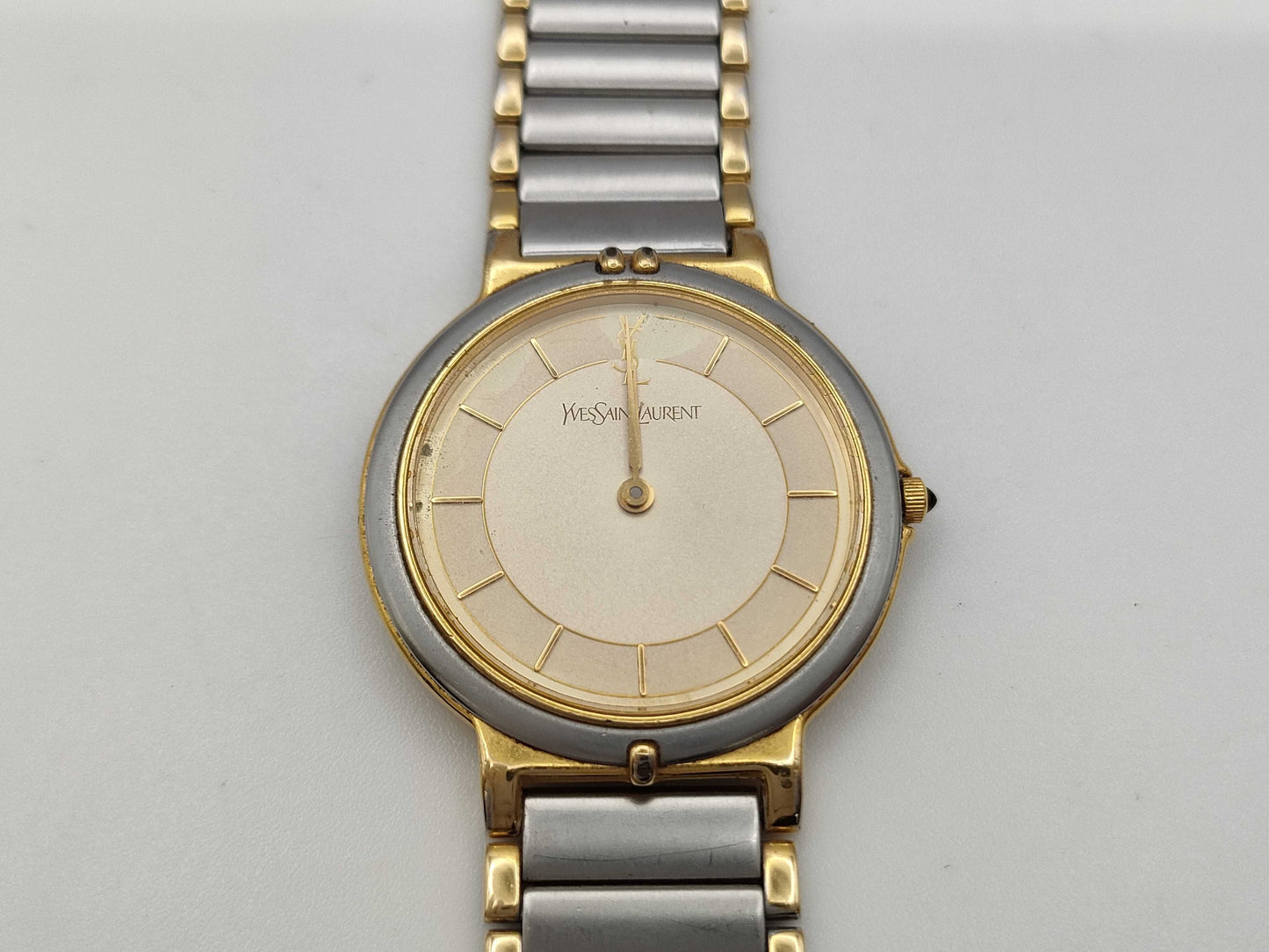 Yves Saint Laurent 4620-E62267 Women's Watch, Unused