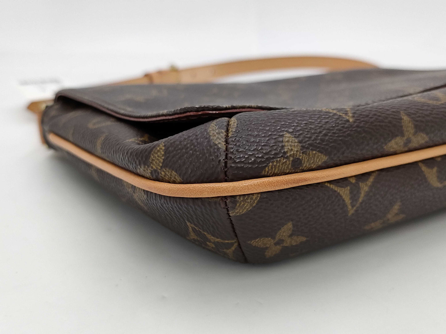 LOUIS VUITTON SP0042 Damier Azur Musette Tango Shoulder Bag