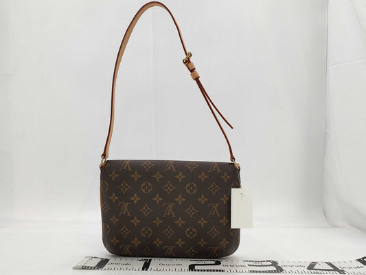 LOUIS VUITTON SP0042 Damier Azur Musette Tango Shoulder Bag