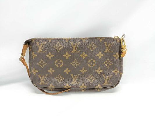 LOUIS VUITTON Monogram M51980 Pochette Accessory Pouch