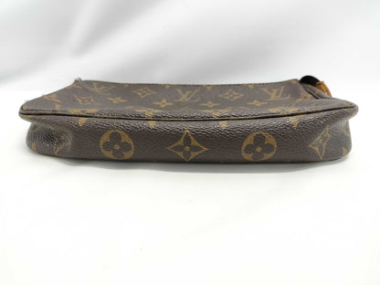 LOUIS VUITTON Monogram M51980 Pochette Accessory Pouch