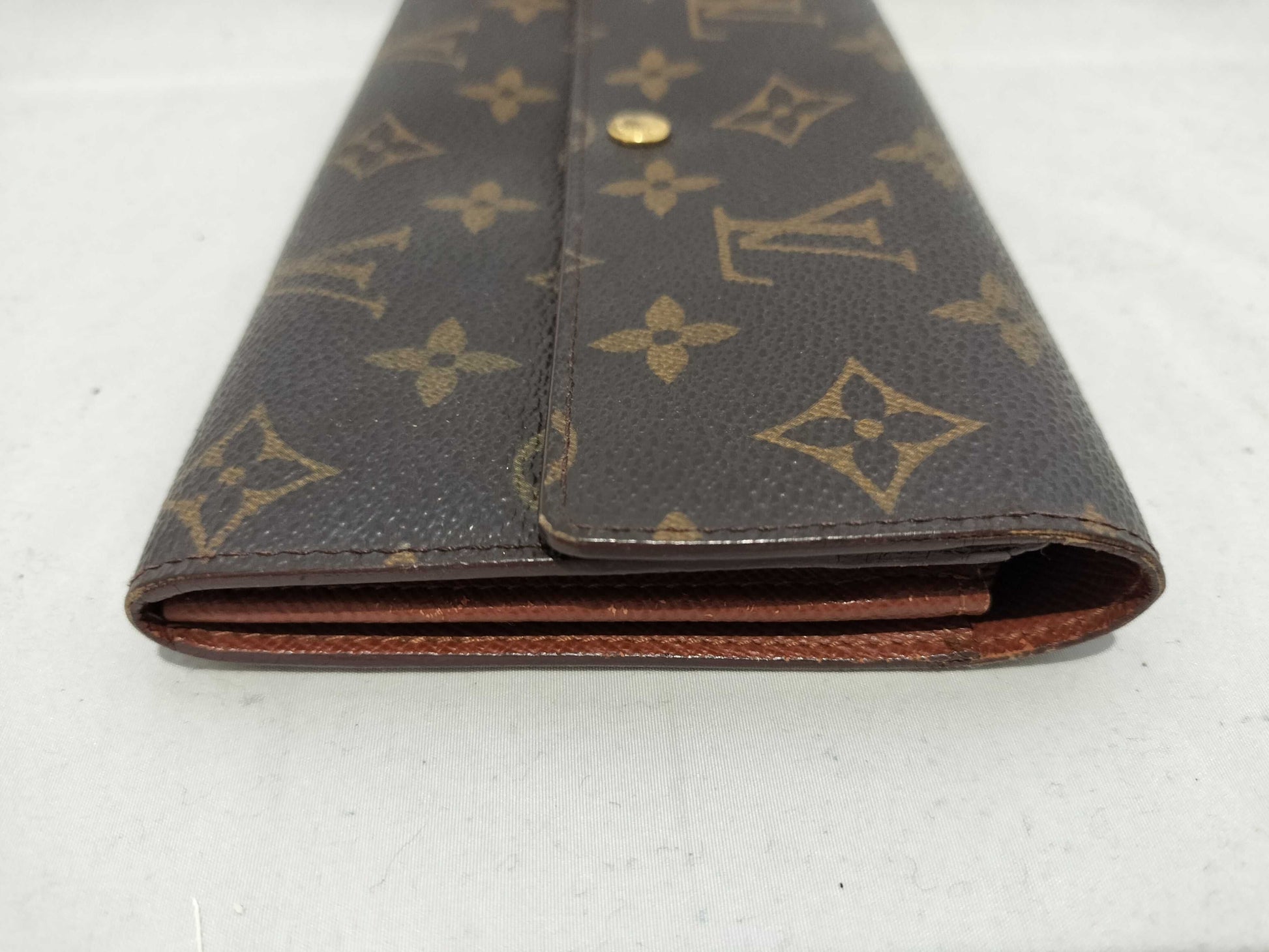 LOUIS VUITTON Monogram Portefeuille Sarah Wallet