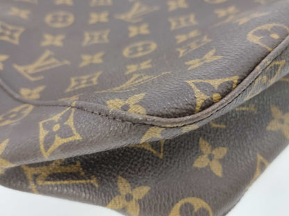 LOUIS VUITTON Monogram M51146 Looping MM Handbag