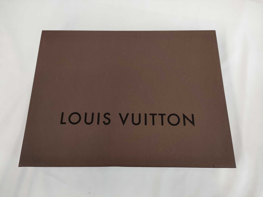 LOUIS VUITTON 27-piece L-tiered bag, approximately 70% empty brand boxes.